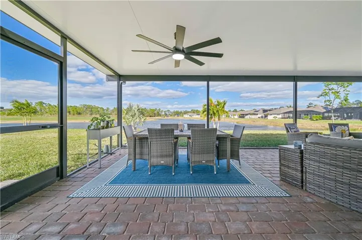 8908  Cascade Price  CIR, North Fort Myers, FL 33917