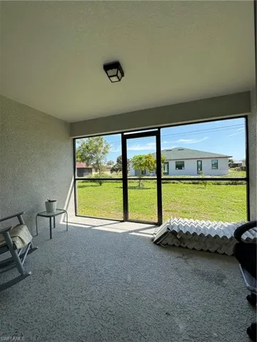 924 Ne 10th Ln, Cape Coral Fl 33909