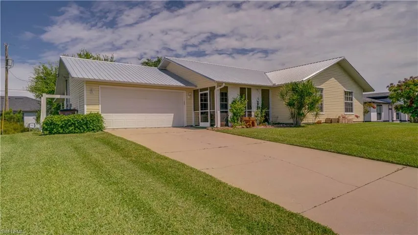 635 Ne 6th St, Cape Coral Fl 33909