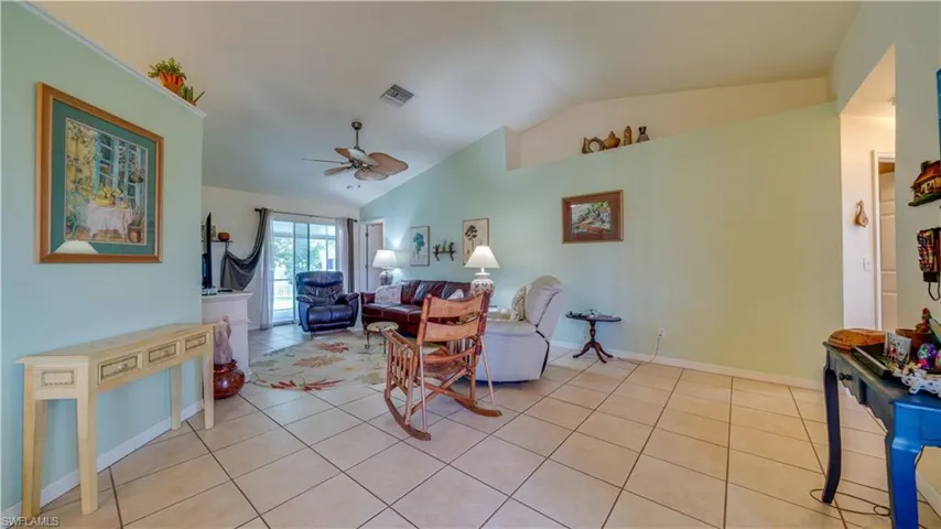 635 Ne 6th St, Cape Coral Fl 33909