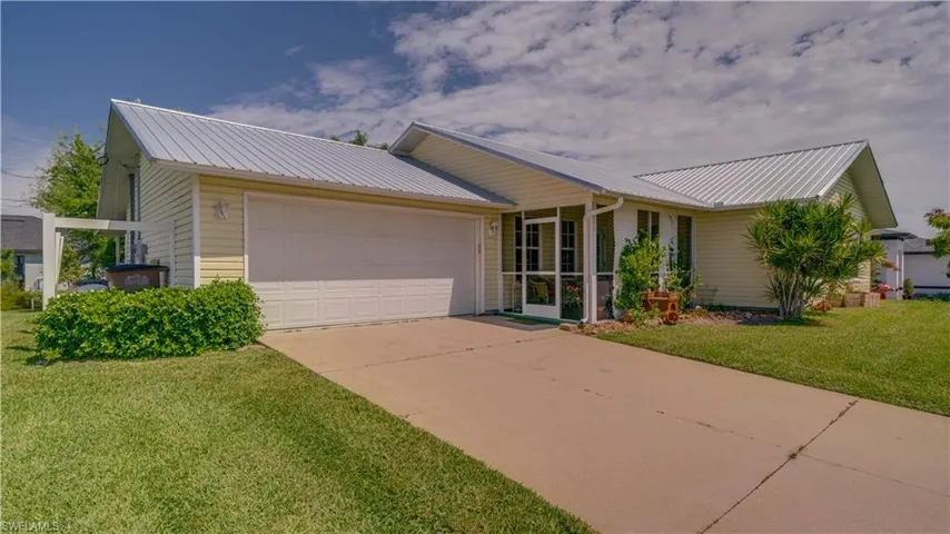 635 Ne 6th St, Cape Coral Fl 33909