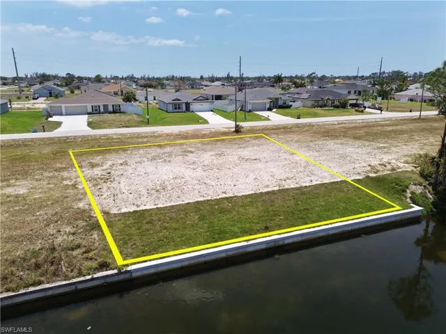 2129 Nw 25th St, Cape Coral Fl 33993