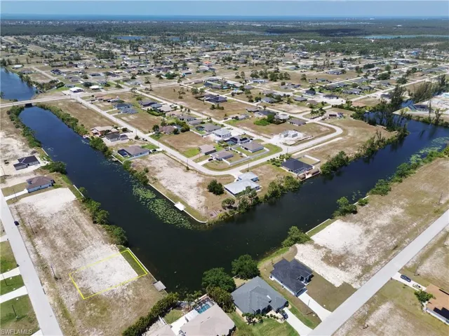 2129 Nw 25th St, Cape Coral Fl 33993