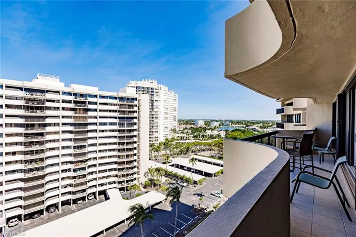 4001  Gulf Shore N BLVD, Naples, FL 34103