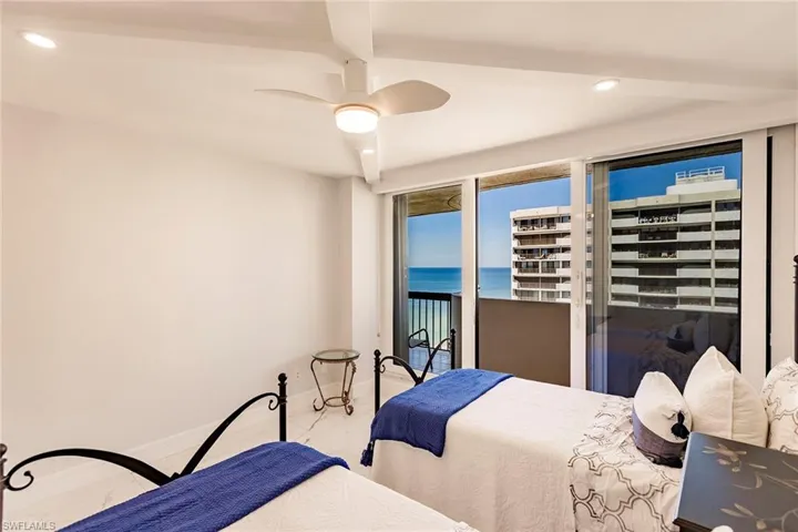 4001  Gulf Shore N BLVD, Naples, FL 34103