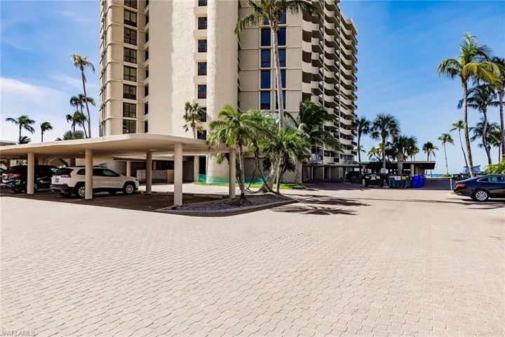4001  Gulf Shore N BLVD, Naples, FL 34103