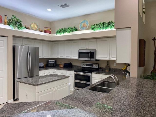 23871  Amalfi Coast  RD, ESTERO, FL 34135