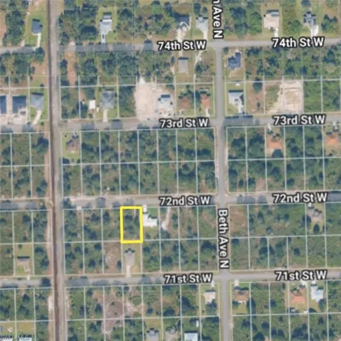2521 72nd St W, Lehigh Acres, Florida 33971