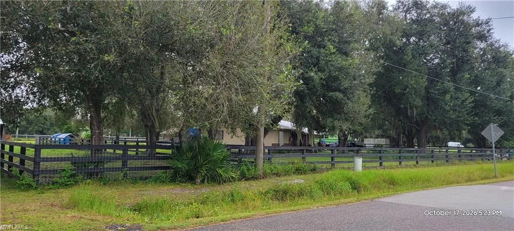 2260 Howard Rd, Labelle, Florida 33935
