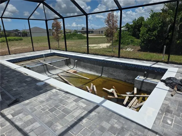 629 Nw 28th Ter, Cape Coral, Florida 33993