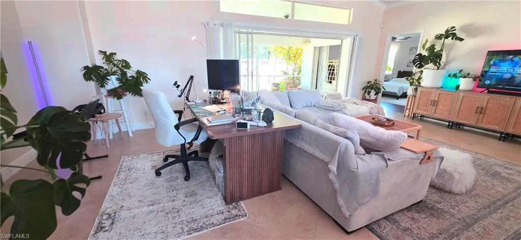 5231 Sw 27th Pl, Cape Coral, Florida 33914
