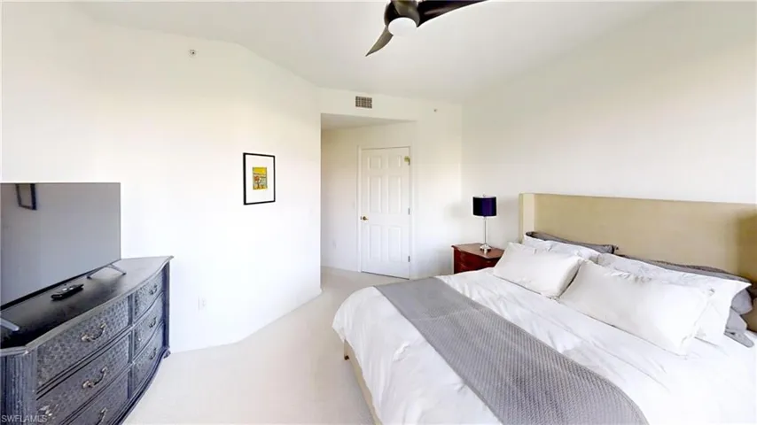 2115  Arielle  DR, Naples, FL 34109