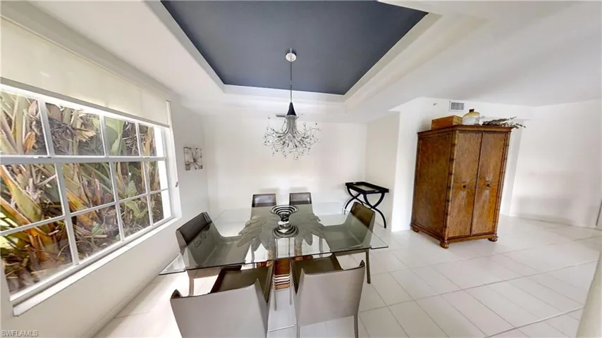 2115  Arielle  DR, Naples, FL 34109