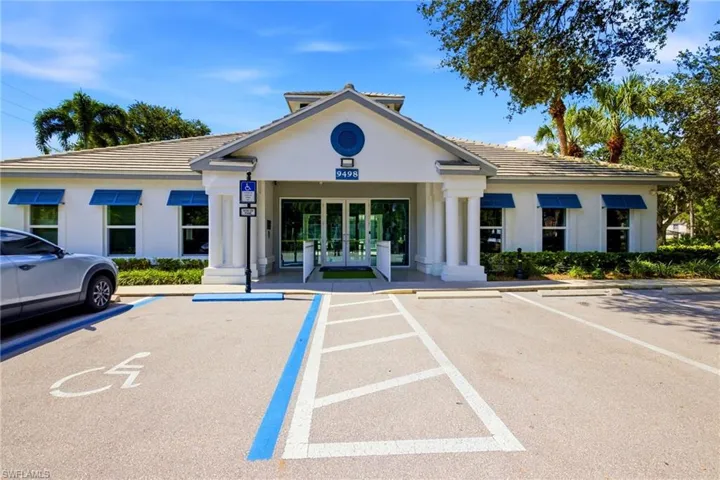3795 Fieldstone Blvd 106, Naples, Florida 34109