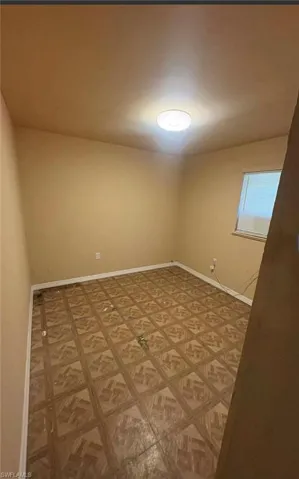 227  Maria  ST, Fort Myers, FL 33916