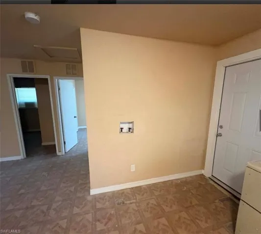 227  Maria  ST, Fort Myers, FL 33916