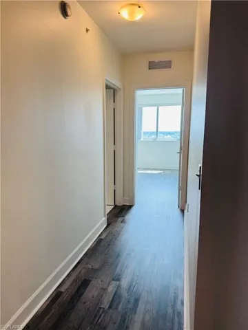 3000  Oasis Grand  BLVD, Fort Myers, FL 33916