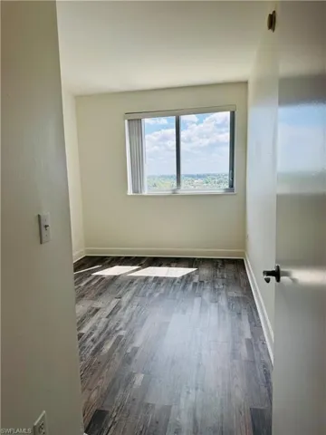 3000  Oasis Grand  BLVD, Fort Myers, FL 33916
