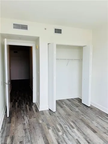 3000  Oasis Grand  BLVD, Fort Myers, FL 33916