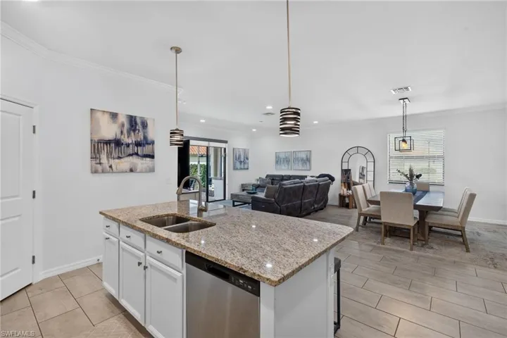 11550 Shady Palm Way, Fort Myers, Florida 33913