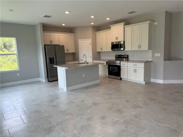 3607 62nd St W, Lehigh Acres, Florida 33971