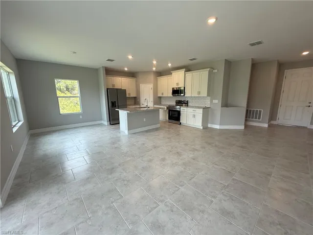 3607 62nd St W, Lehigh Acres, Florida 33971