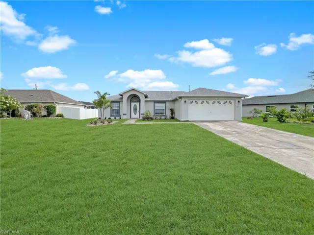 2037 NE 4th  TER, Cape Coral, FL 33909