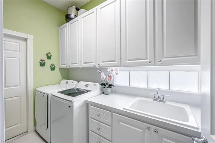 2799  Jude Island  WAY, Naples, FL 34119