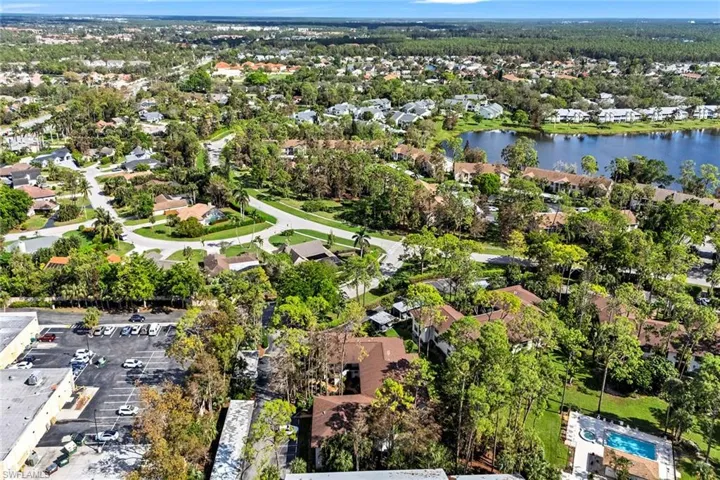 1701  Courtyard  WAY, Naples, FL 34112