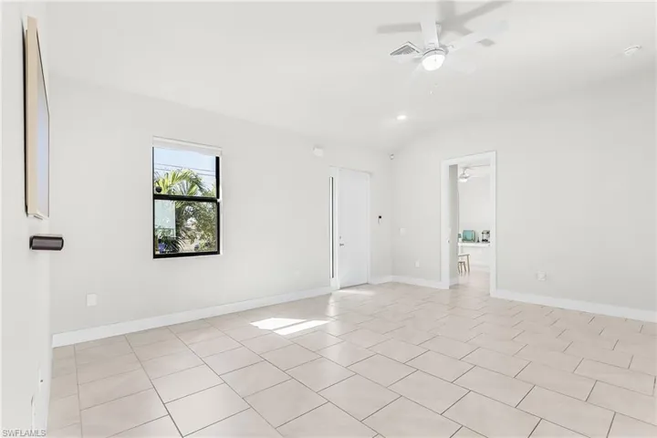 2101 NE 36th  TER, Cape Coral, FL 33909