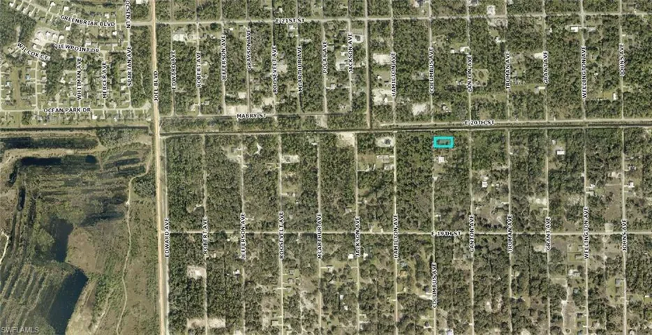 1920 Columbus Ave, Lehigh Acres Fl 33972