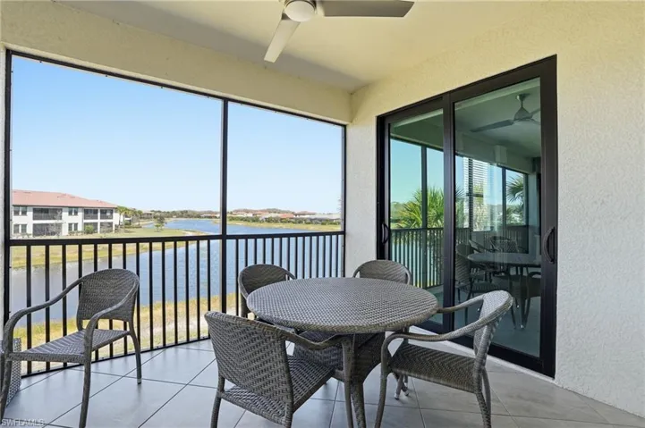 Waterview, screened in lanai with tile floor