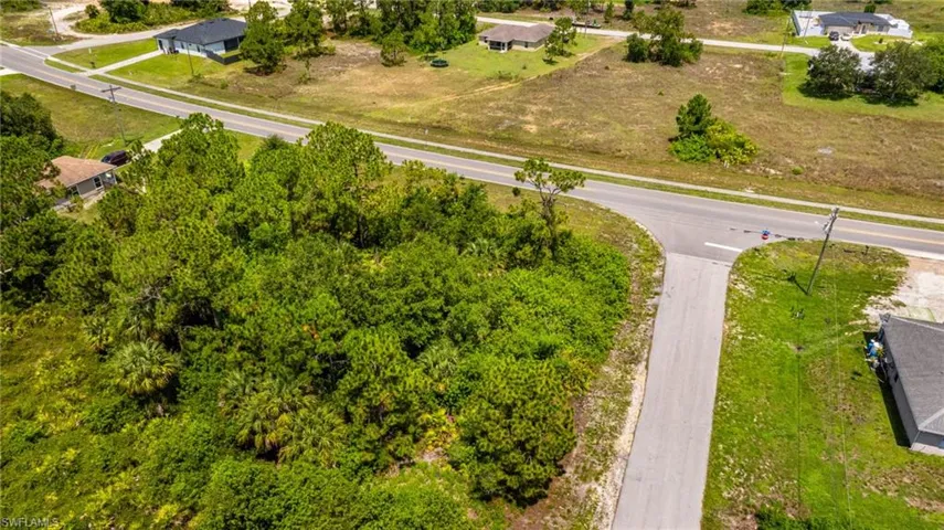560/562 Alabama Rd S, Lehigh Acres, Florida 33974