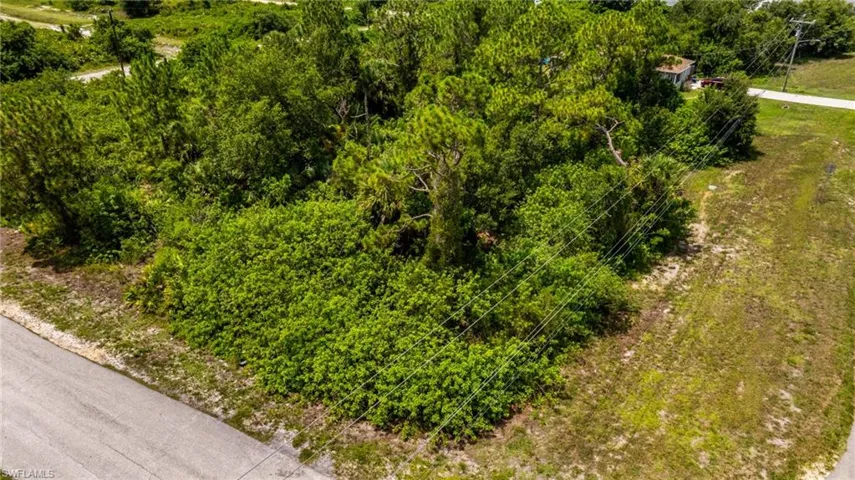 560/562 Alabama Rd S, Lehigh Acres, Florida 33974