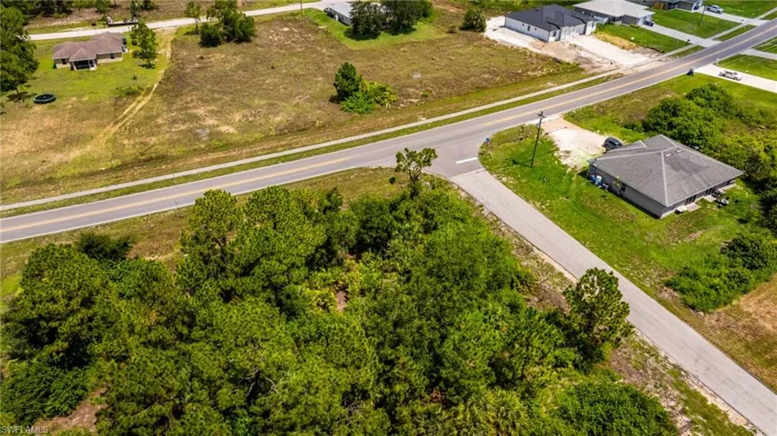 560/562 Alabama Rd S, Lehigh Acres, Florida 33974