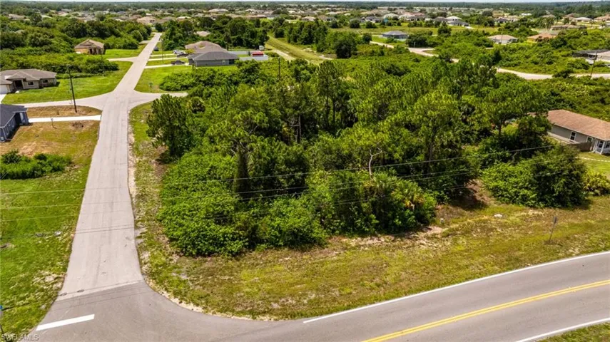 560/562 Alabama Rd S, Lehigh Acres, Florida 33974