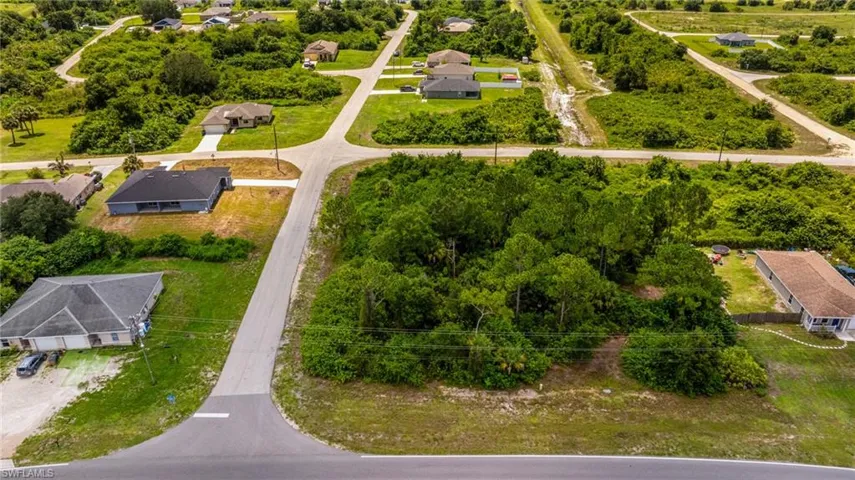 560/562 Alabama Rd S, Lehigh Acres, Florida 33974
