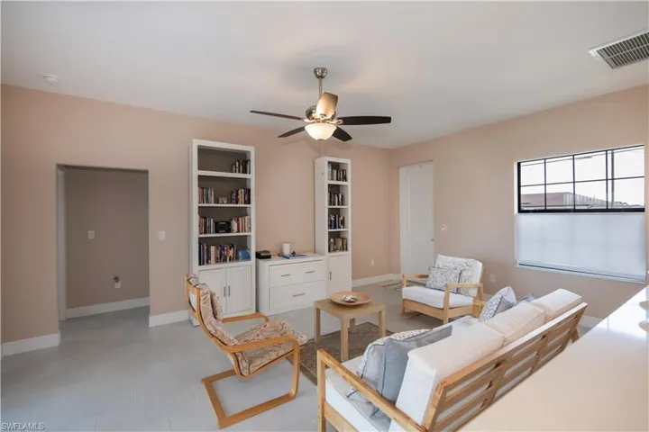 2047 Nw 16th Ter, Cape Coral Fl 33993