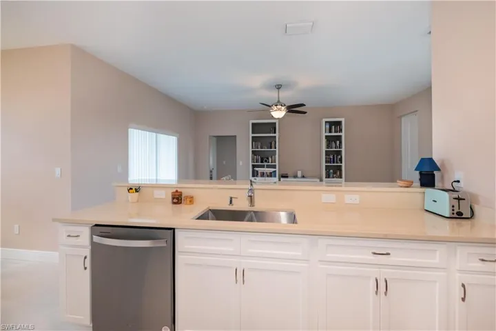 2047 Nw 16th Ter, Cape Coral Fl 33993