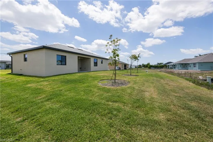 2047 Nw 16th Ter, Cape Coral Fl 33993