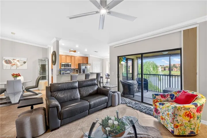 13710 Julias Way 924, Fort Myers, Florida 33919