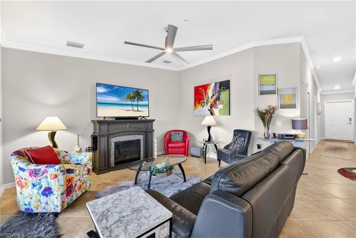 13710 Julias Way 924, Fort Myers, Florida 33919
