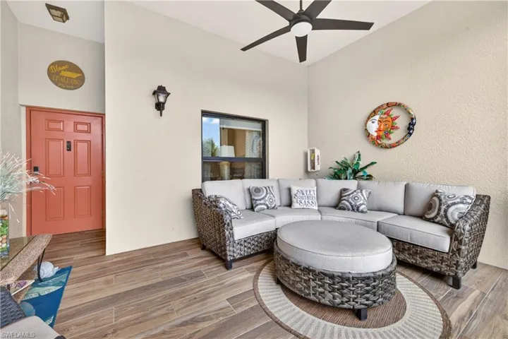 13710 Julias Way 924, Fort Myers, Florida 33919