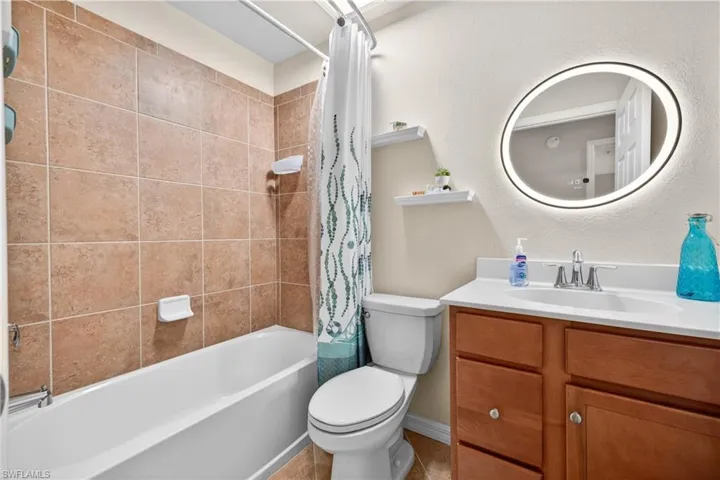 13710 Julias Way 924, Fort Myers, Florida 33919