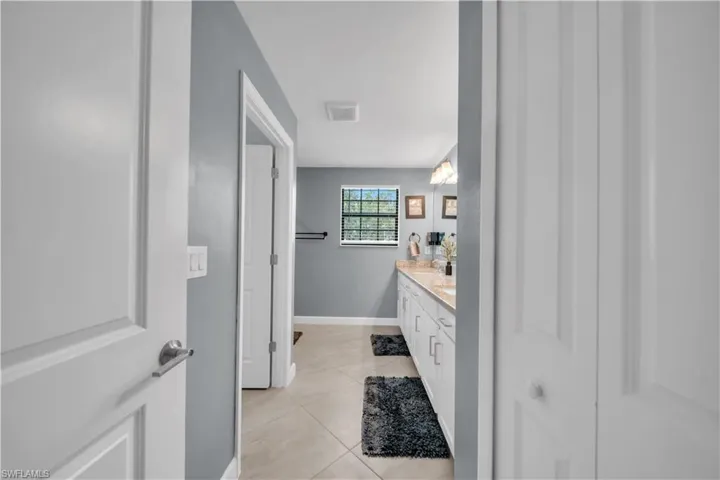 11191 Timber Creek Dr, Fort Myers, Florida 33913