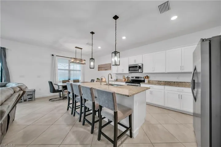 11191 Timber Creek Dr, Fort Myers, Florida 33913