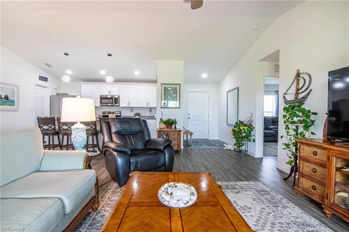 2608 NW 8th  PL, Cape Coral, FL 33993