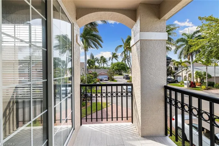 3423  Fuchsia  CT, Naples, FL 34112