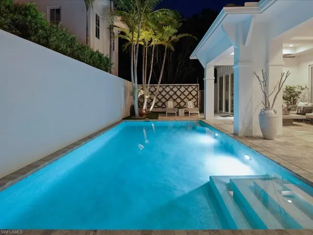 9193 Mercato Way, Naples, Florida 34108