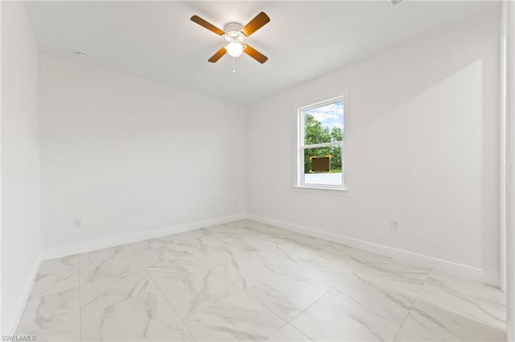 3918  7th W ST, Lehigh Acres, FL 33971